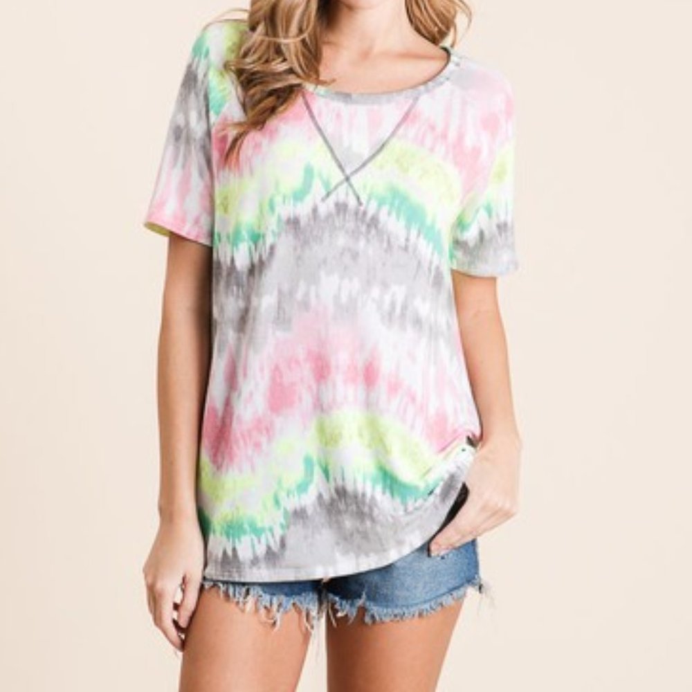 TIE DYE PRINT TOP WITH RAGLAN SLEEVES